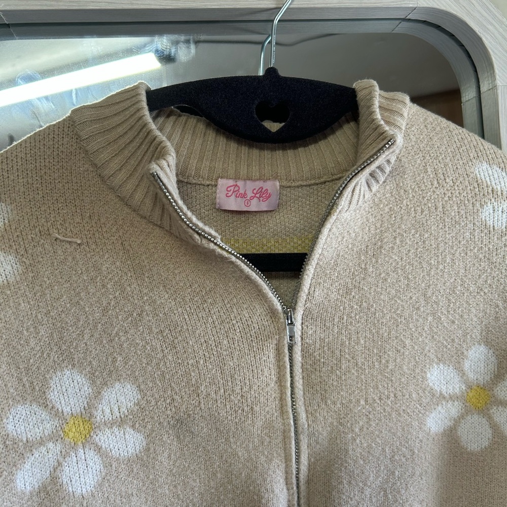 Pink Lily Beige Floral Turtleneck Sweater - Picture 2 of 2